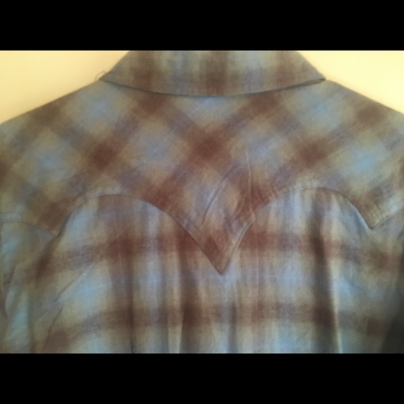 Stetson The perfect flannel you’ve been pining for - Picture 6 of 7